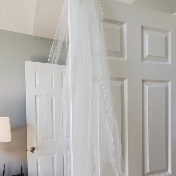 Mori Lee Wedding Gown - Picture 8 of 8